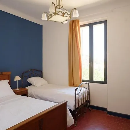 Holiday home Jardin & Vue Maison Des Annees 20 Proche Du Centre Historique